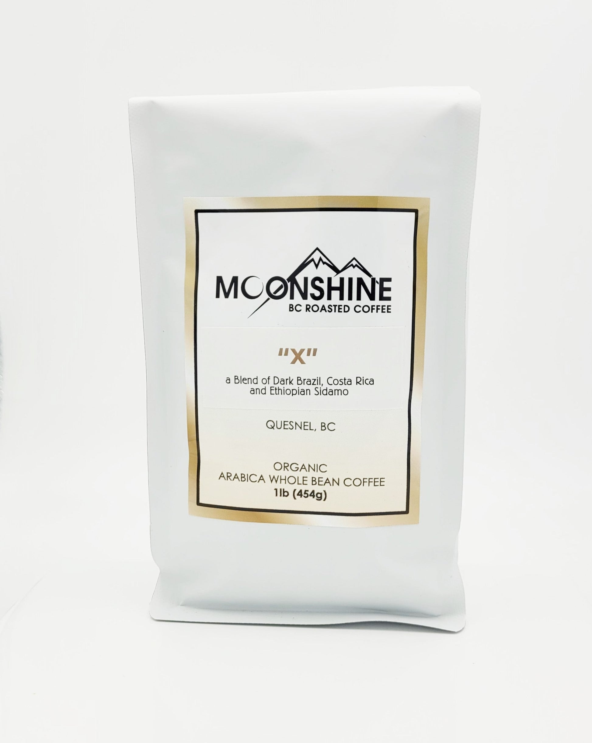 "X" Roast is a blend of dark Brazil,, Costa Rica and Ethiopian Sidamo Arabica beans.  Moonshine Coffee is a small, artisan, micro-roaster that roasts only organic, fair trade, and direct trade coffee from around the globe.  The roasting is done by hand and in small batches, creating a cup of coffee so good that it should be illegal!   Available Sizes:   1 pound (454g) 1/2 pound (226g)